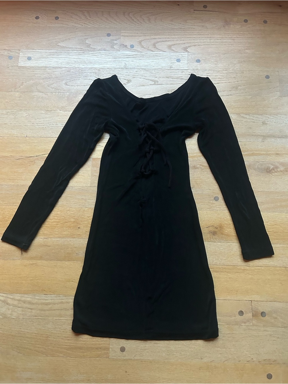 Women's Black Long-Sleeve Lace-Up Bodycon Dress
